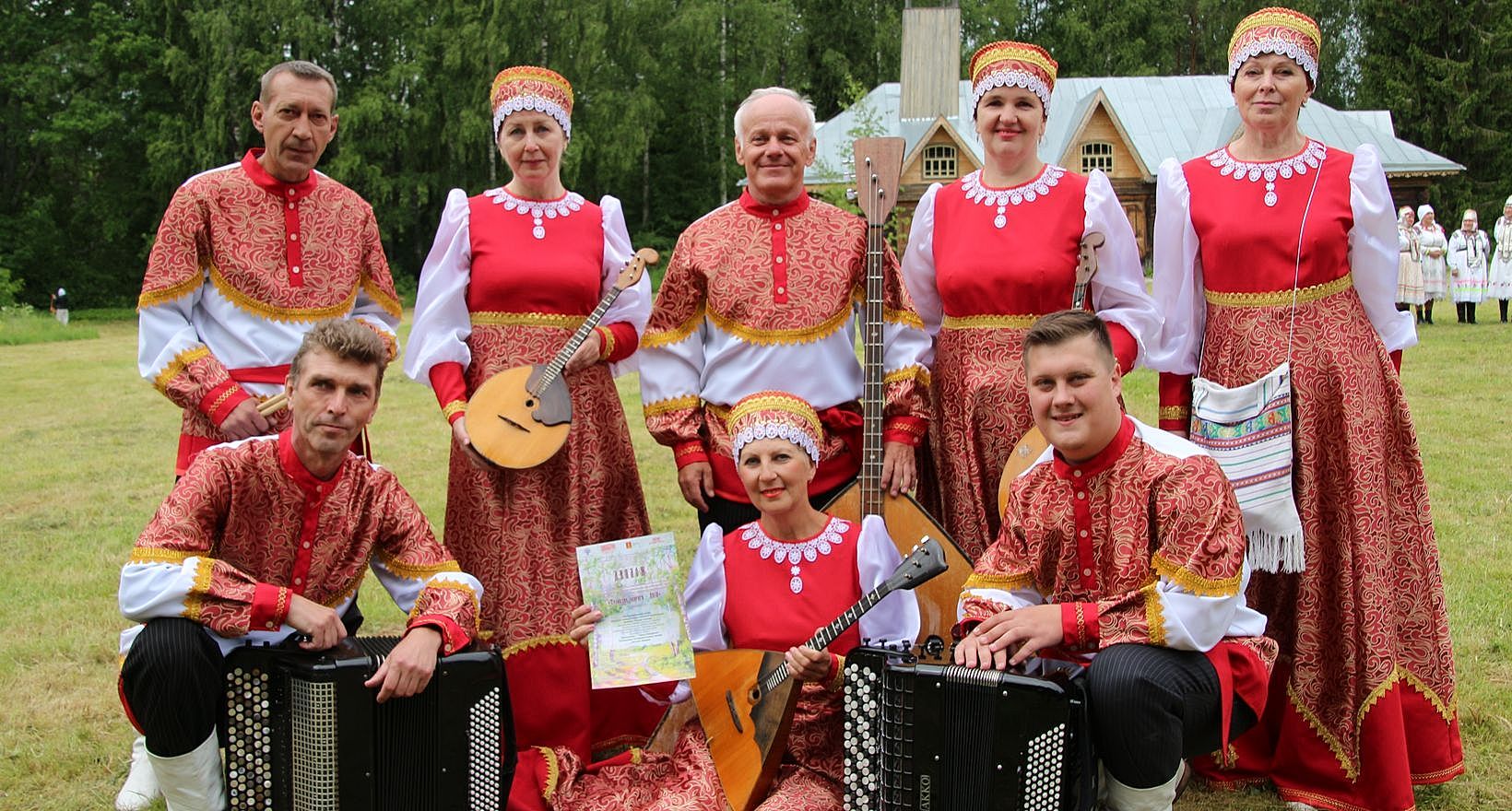 Концерт «Веселись, играй и пой, наша русская гармонь!»