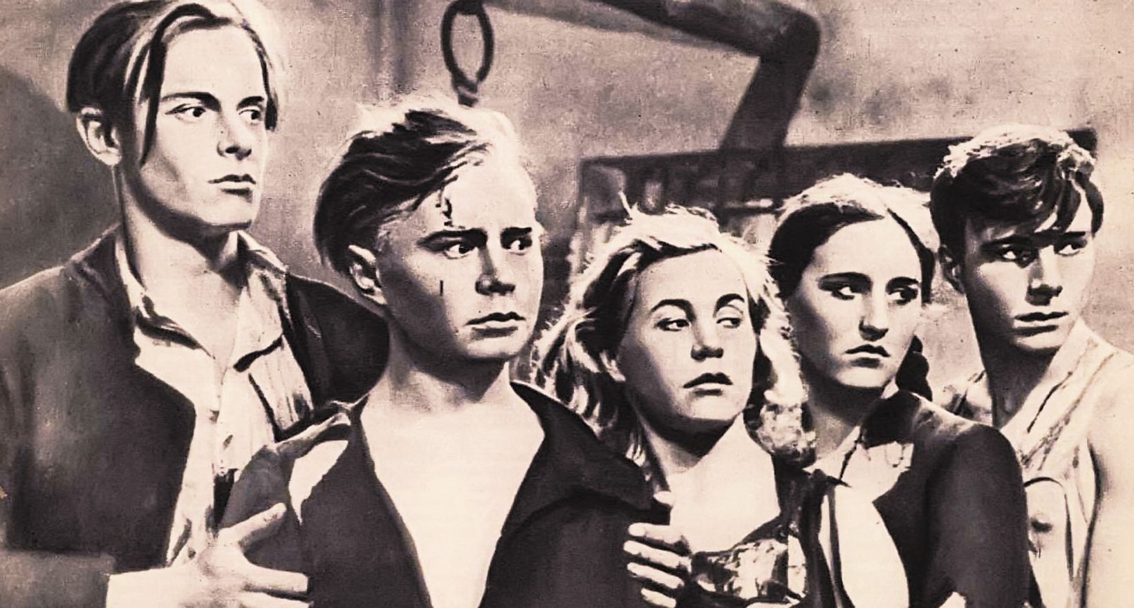 Комсомольская организация молодая гвардия действовала. Молодая гвардия 1948. Кошевой молодая гвардия.