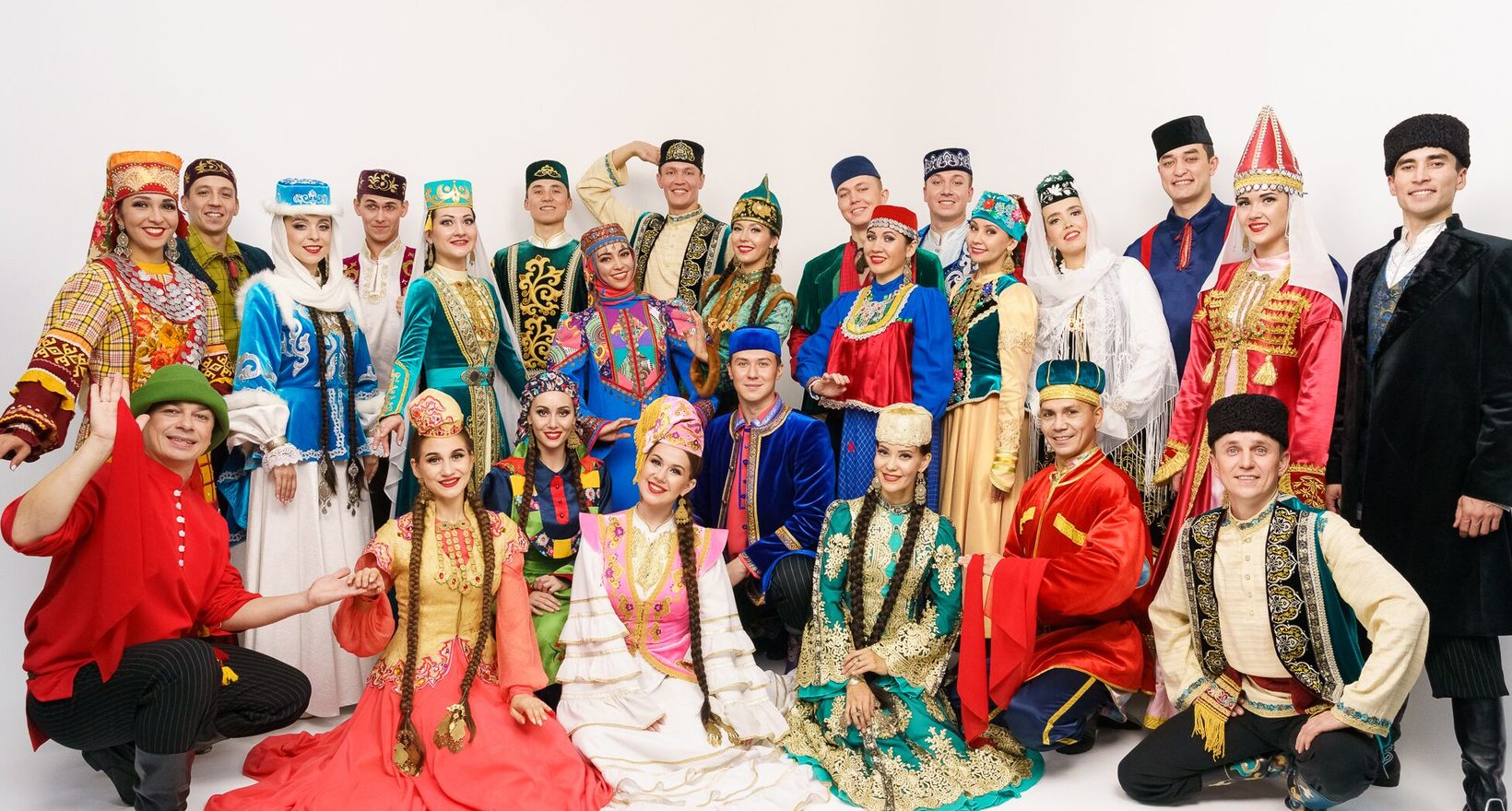 Выставка «Татарский национальный костюм»