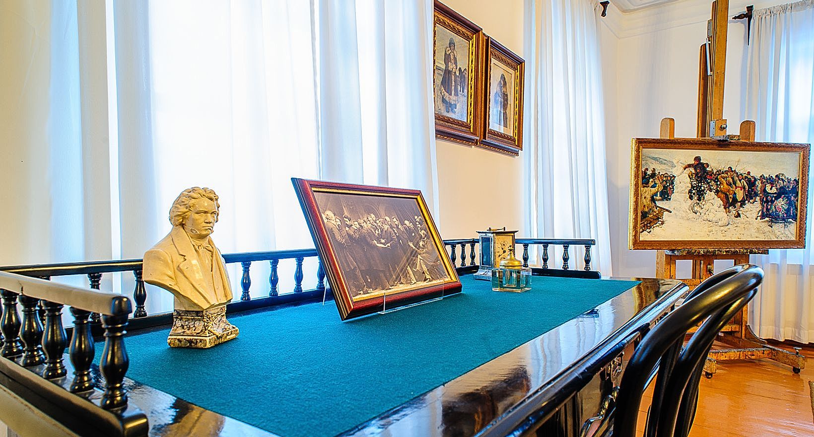 Экспозиция Музея-усадьбы В.И. Сурикова