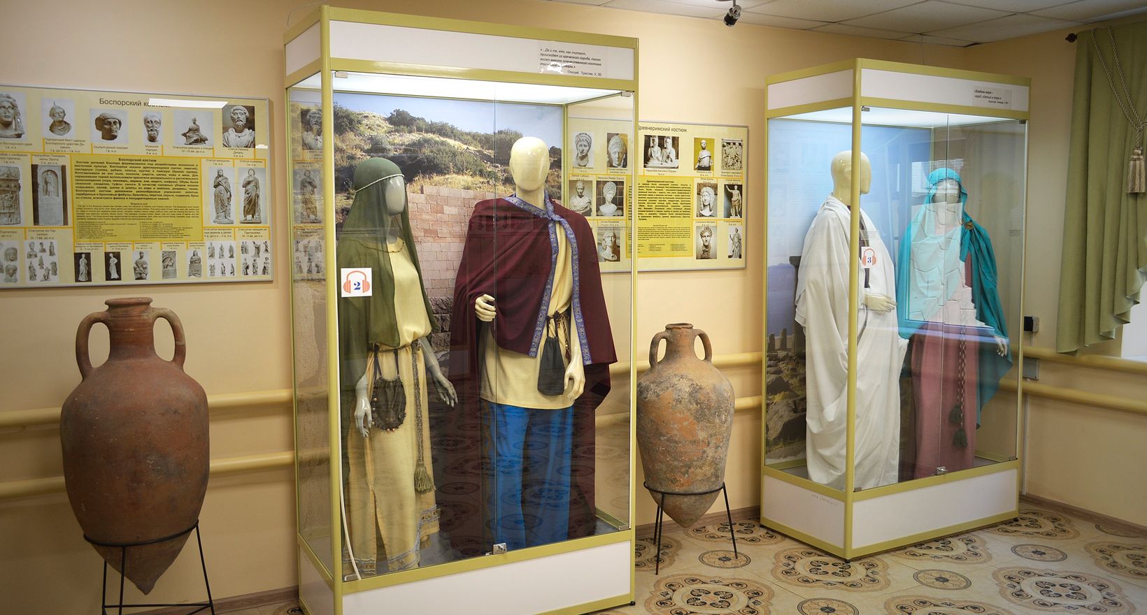 Экспозиция Музея исторического костюма