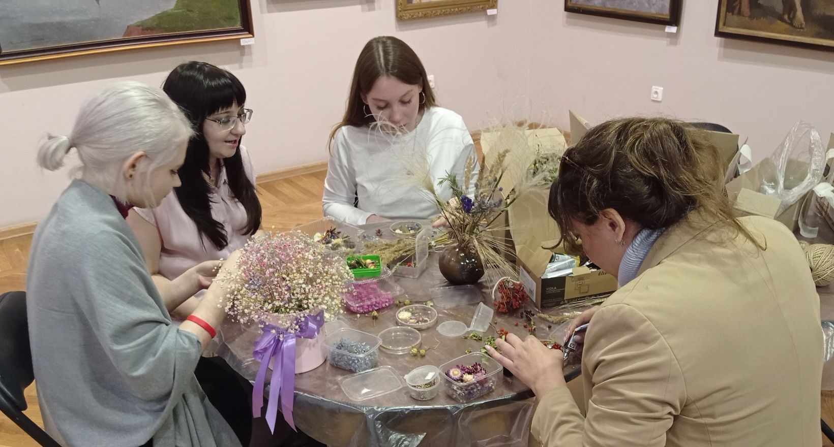 Экскурсия и мастер-класс «Цветочная симфония»