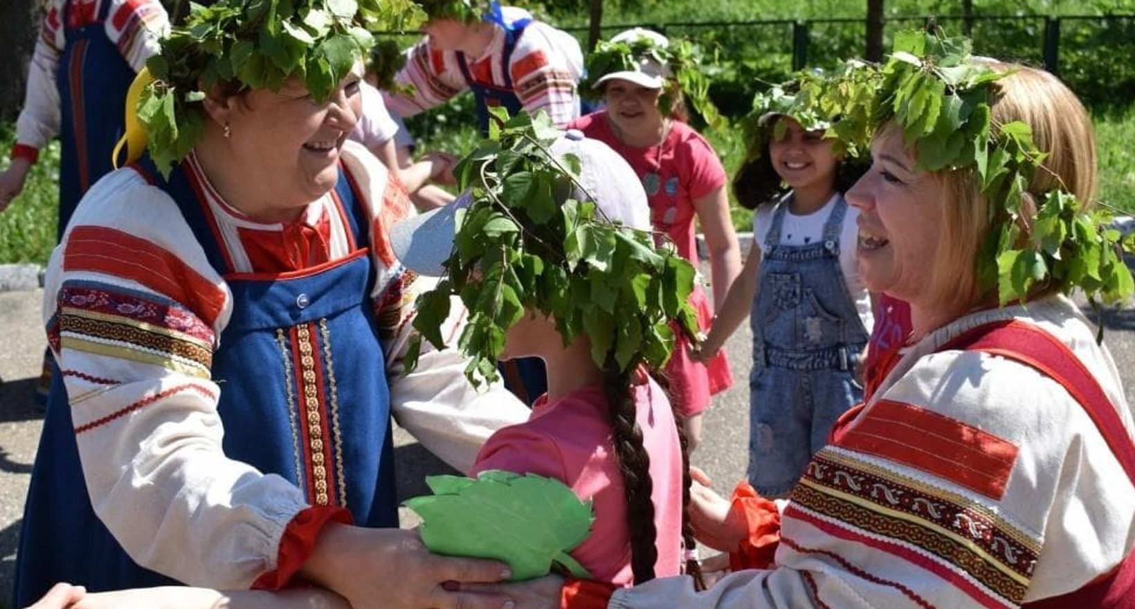 «Путешествие в долину славянских традиций»