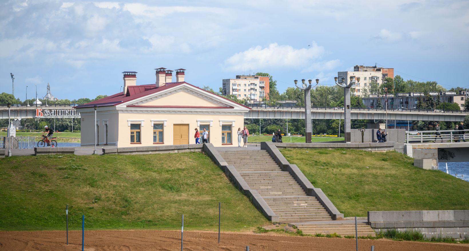 Старый город. Портрет в стиле «ретро»