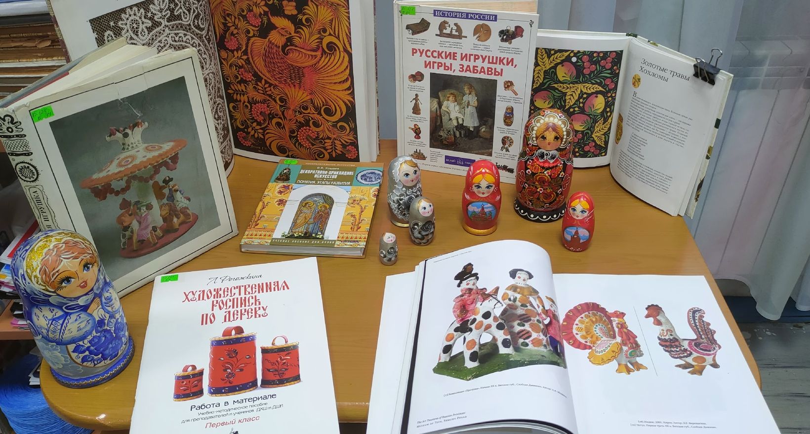 Художественная программа «Русские узоры»